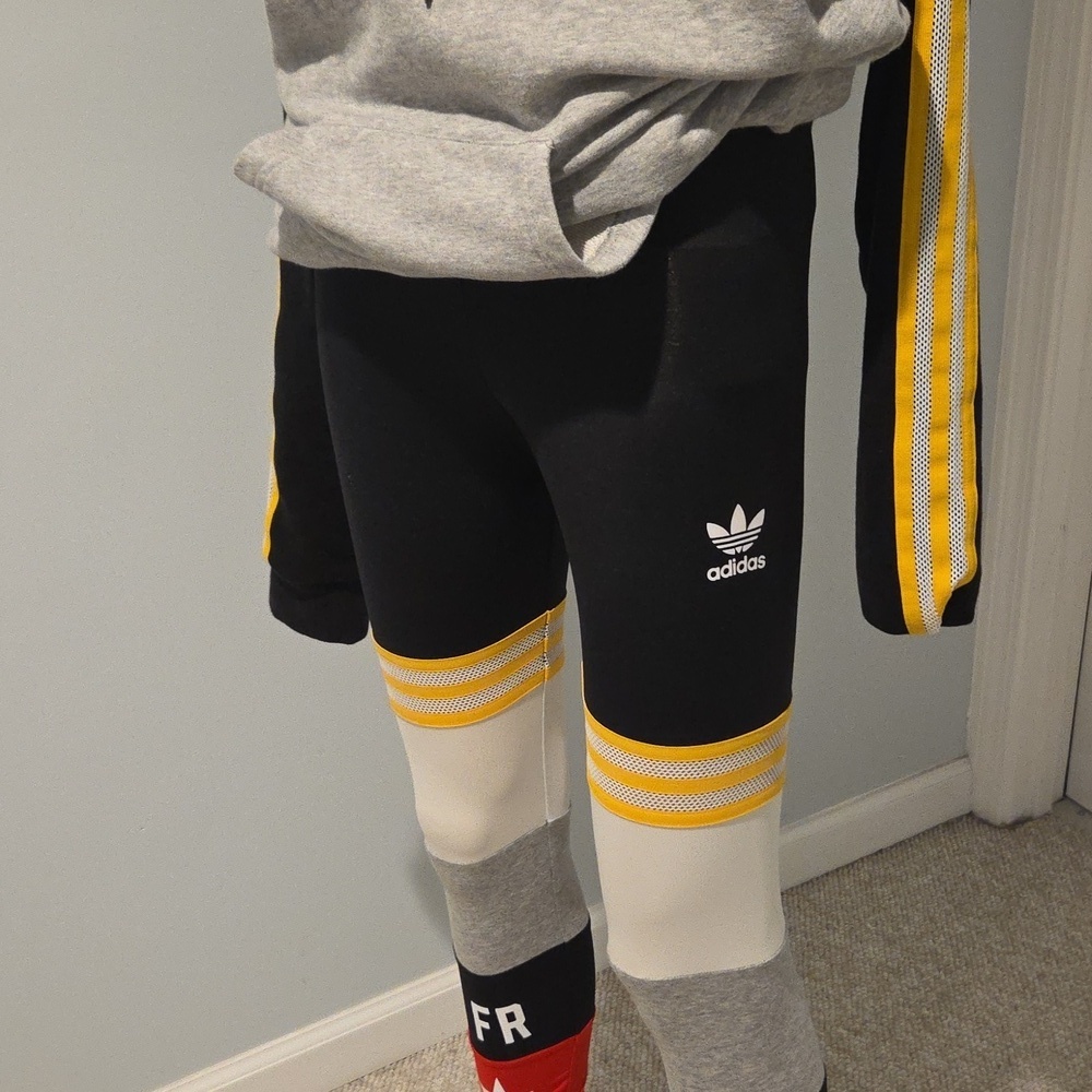 Adidas RITA ORA Multicolor Graphic SET - Picture 13 of 16